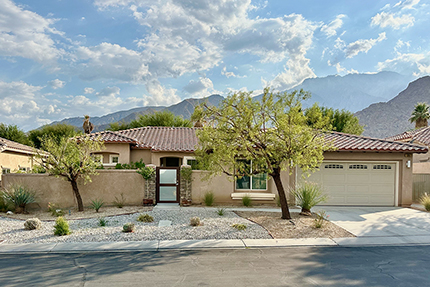 Front view of 1247 Oro Ridge in Palm Springs California