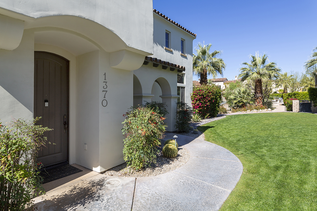 Front of 1370 Yermo Drive South in Palm Springs California