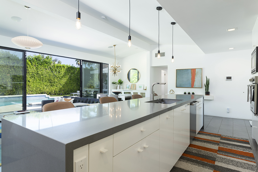 Iconic Architecural home, 1650 E San Jacinto Way, in Palm Springs California