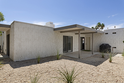 Style photo of 2218 N Sunshine Circle in Palm Springs California