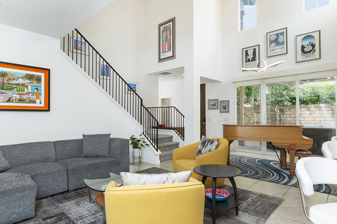318 Desert Lakes Drive | Spectacular, updated mid-century 2-BD 2-BA condo with panoramic southern views, two outdoor patios, and located in the historic Seven Lakes Country Club, Palm Springs, California. Link here to 3D matterport tour, tour video, floor plans, and photo gallery.
